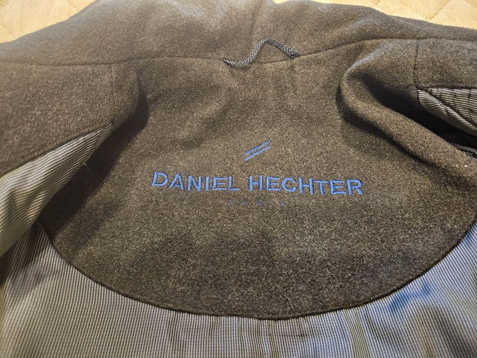 Продавам мъжко вълнено палто с Gore Tex мембрана Daniel Hechter