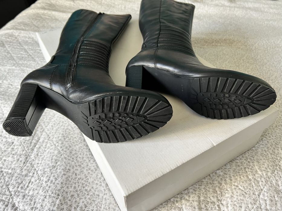 Дамски ботуши от естествена кожа