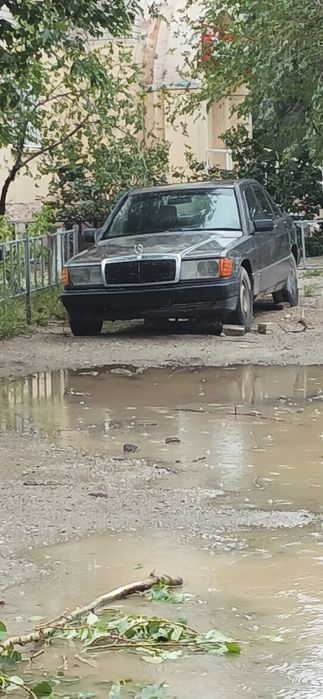 Продам Mercedes Benz 190e
