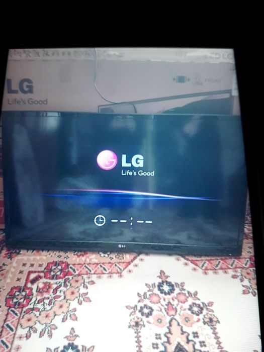 Продам телевизор