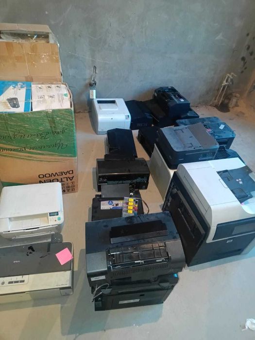 Продам принтера сервис-центр срочно: 1 млн