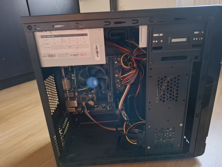 Vand calculator cu i3 6100
