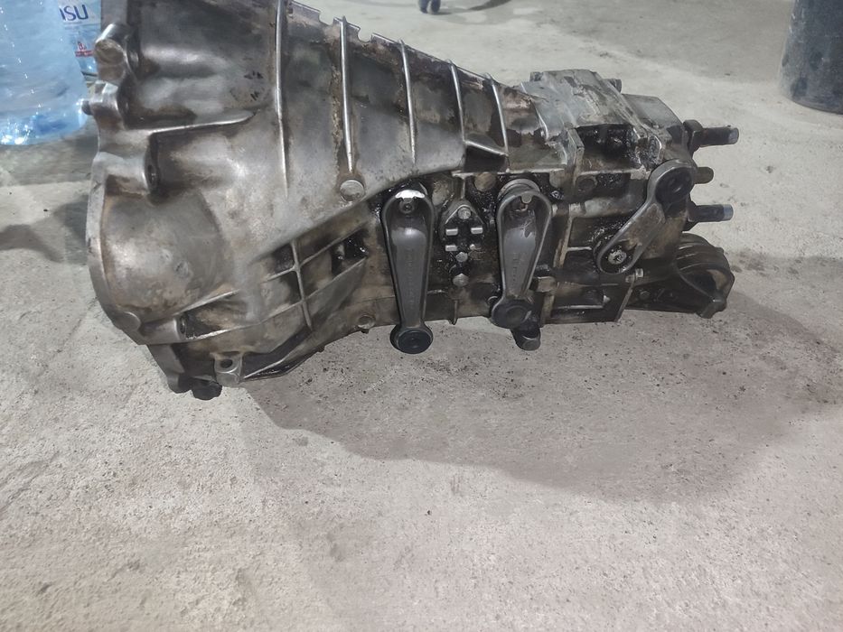 Продам коробка на Мерседес W202 W210