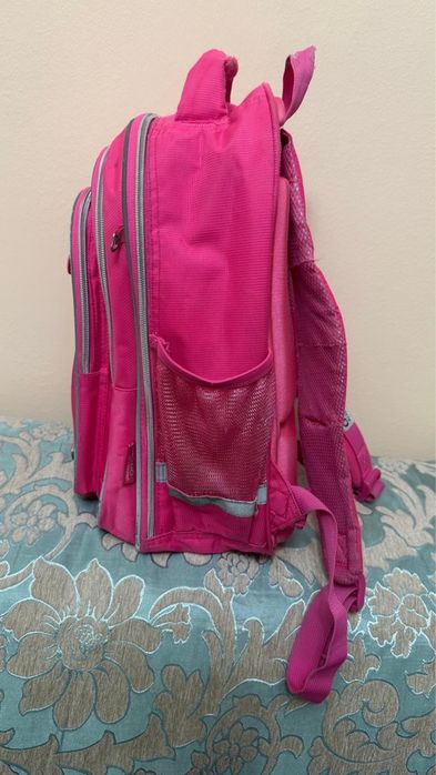 Продается рюкзак школьный