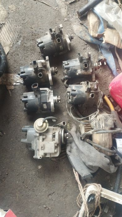 Трамблер 2л Примера Р11