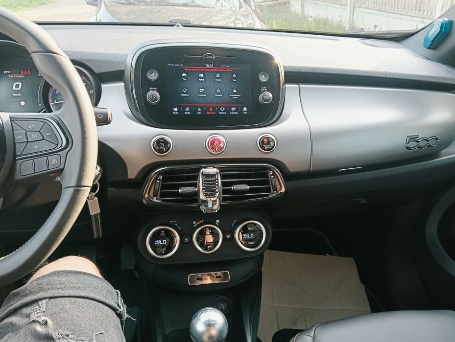 Vând fiat 500x sport