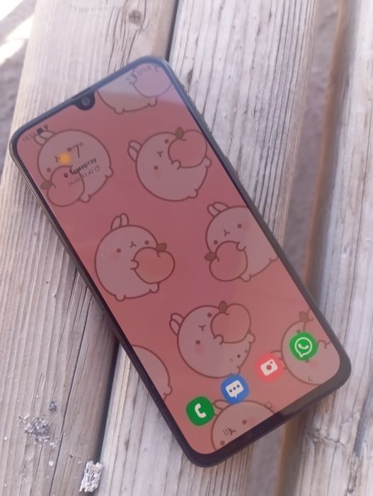 Продам Samsung A40 4/64Gb