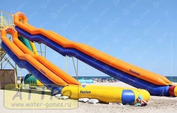 Надувная водная горка