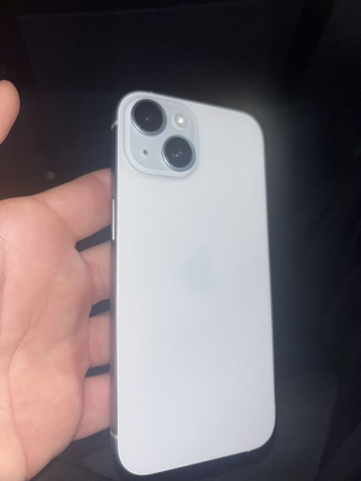 Iphone 15 nou alb
