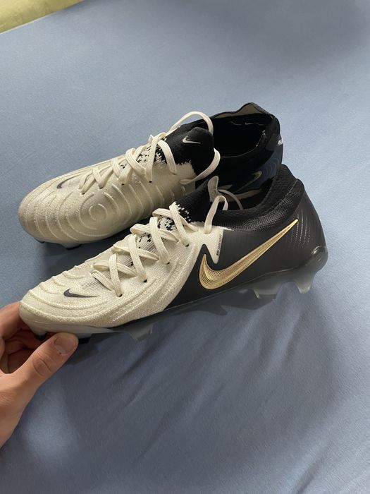 Vand ghete nike phantom gx