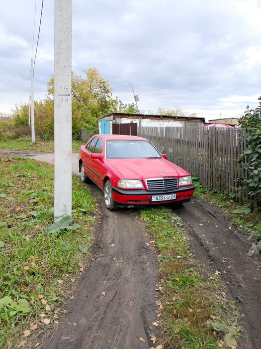 Мерседес w202 с200