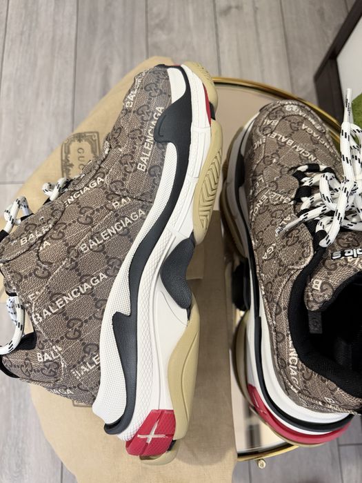 Gucci x balenciaga 42 sneakers