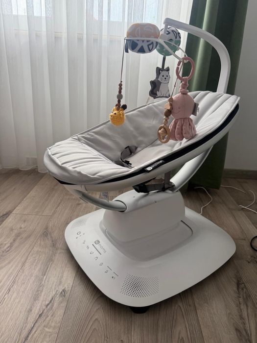 Leagăn electric pentru bebeluși UPPAbaby - MamaRoo