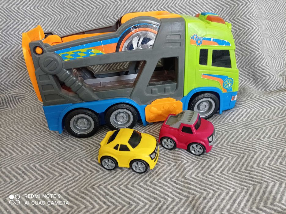 Dickie toys автовоз с две коли