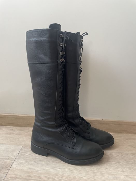 Ботуши естествена кожа с връзки и цип - български