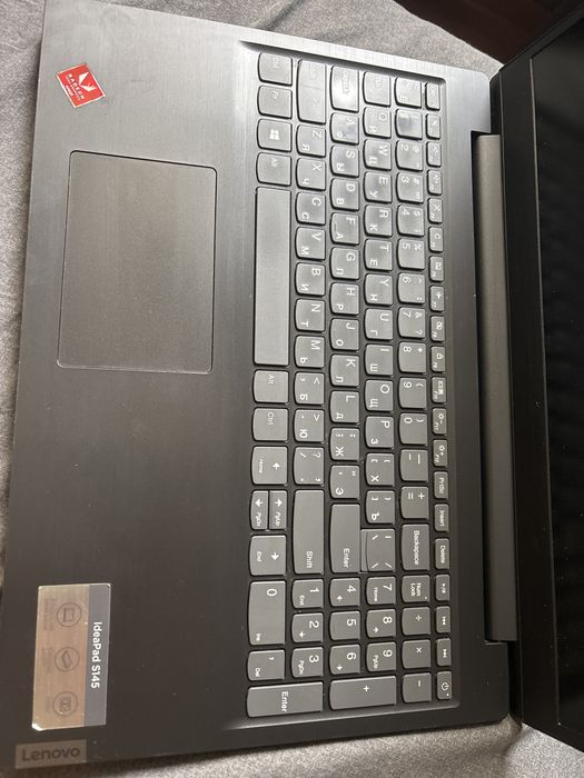Ноутбук Lenovo IdeaPad S145