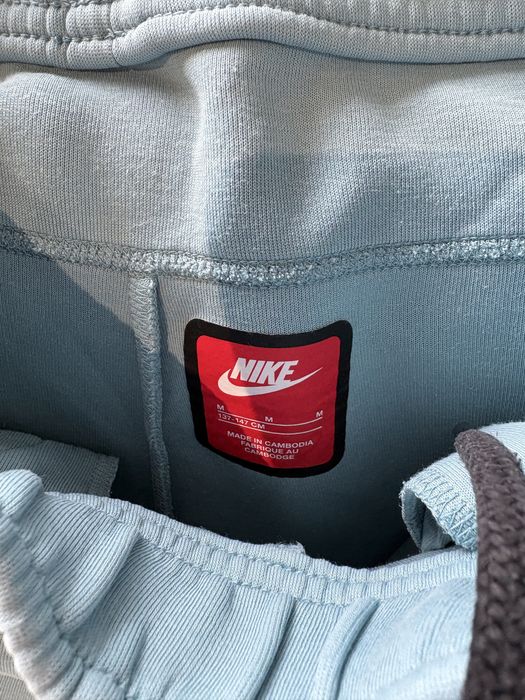 Екип Nike за момчета 140см