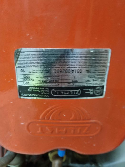 Продавам газово котле за отопление