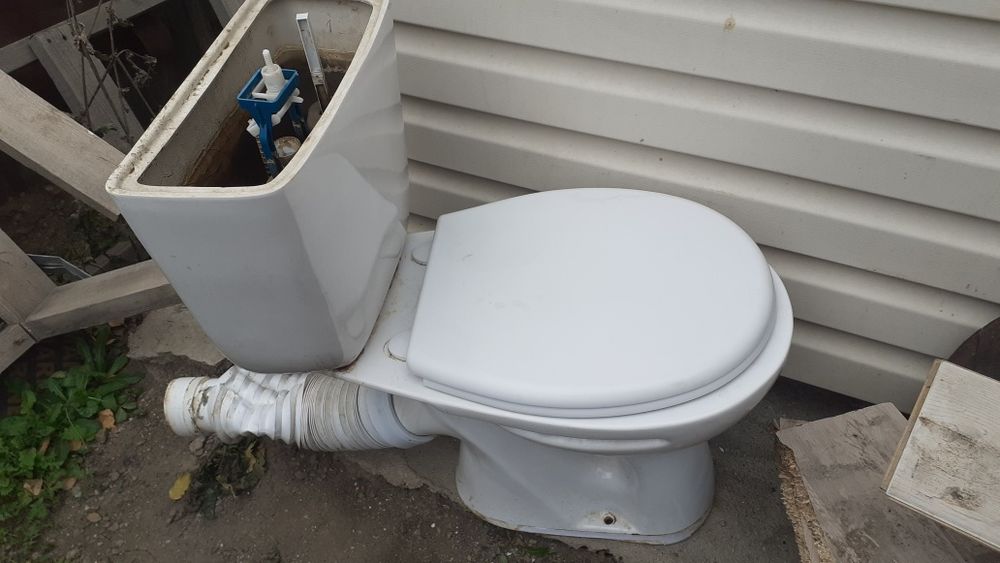 Продам бу унитаз