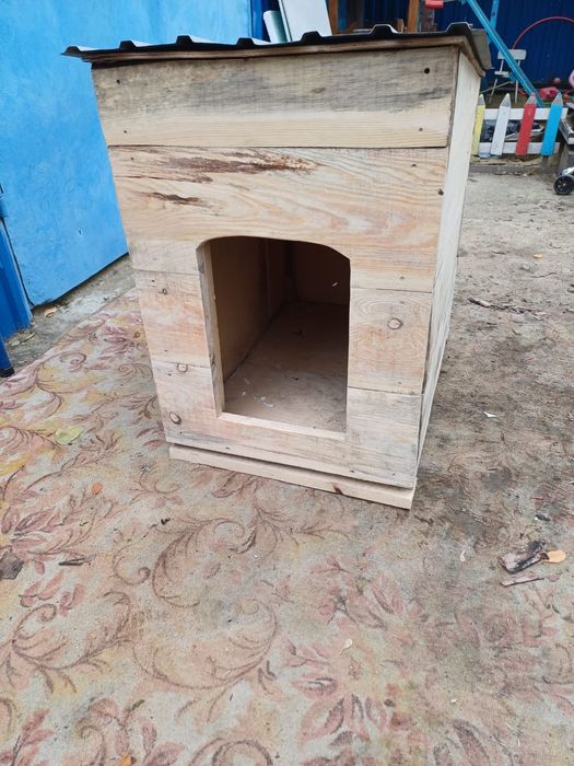 Продам будку для собаки