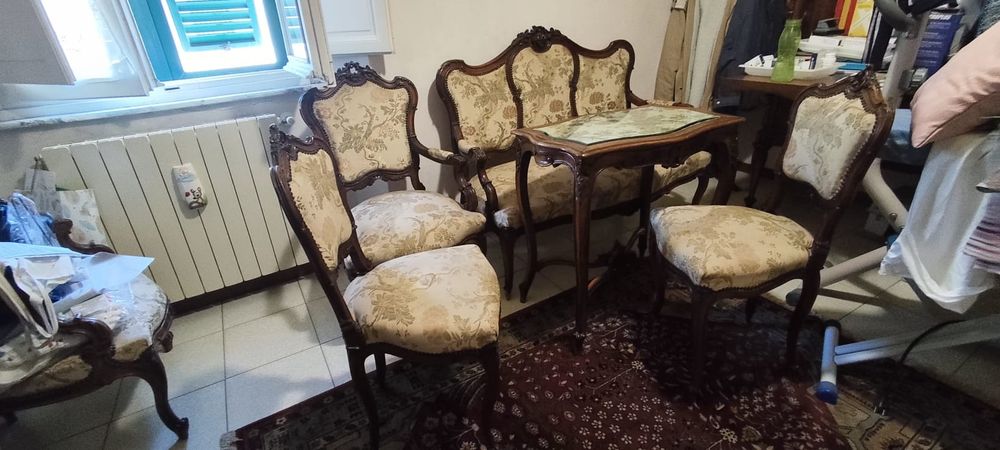 Antichități din lemn - Colecție privată