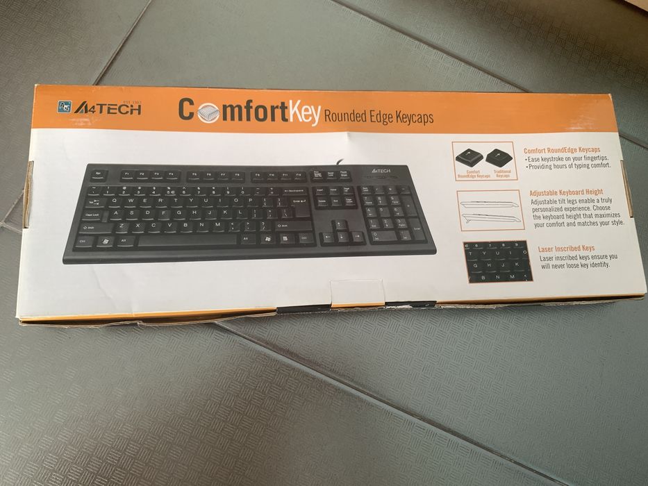 Tastatura A4TECH model KR85, cu USB, Negru