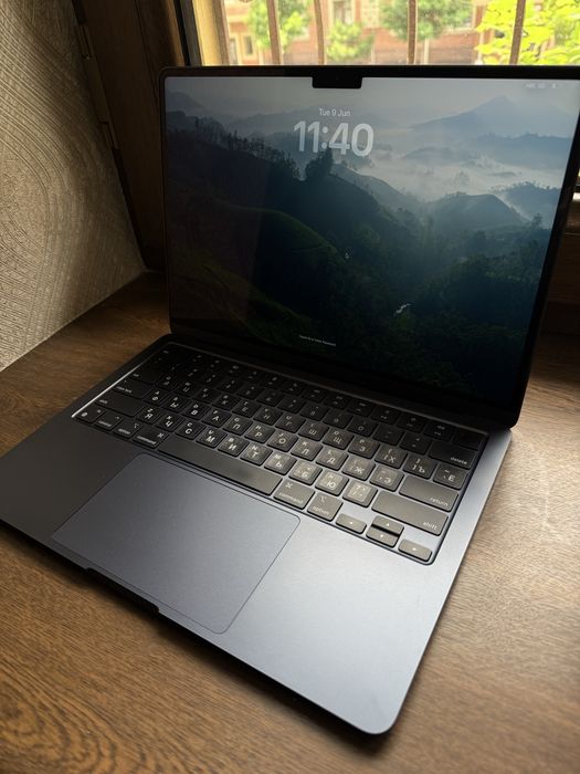 MacBook Air M2 13.6” 8/256GB Midnight 100%