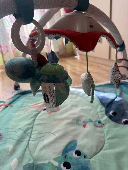 Активна гимнастика Tiny Love