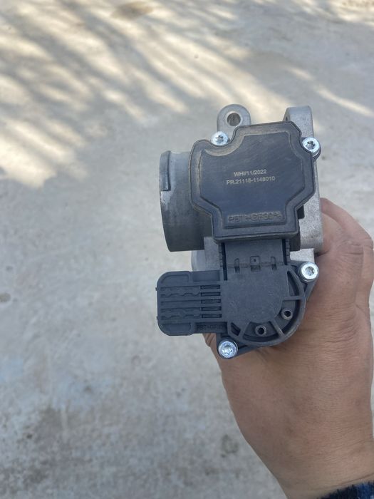 дроссельная заслонка ваз 2190