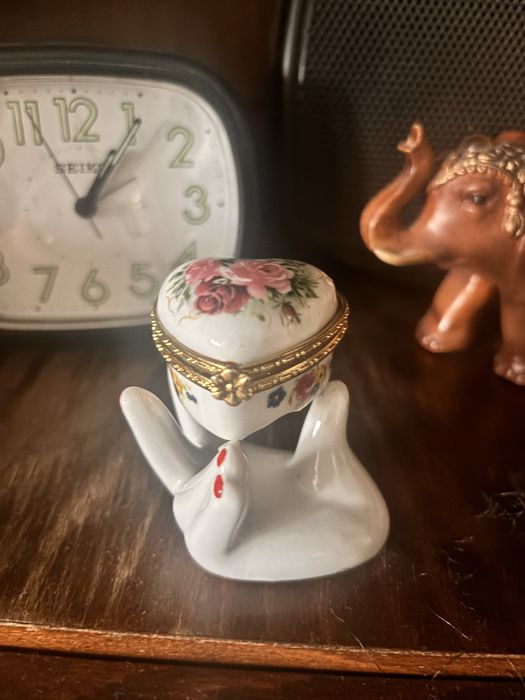 статуэтка шкатулка сердечко