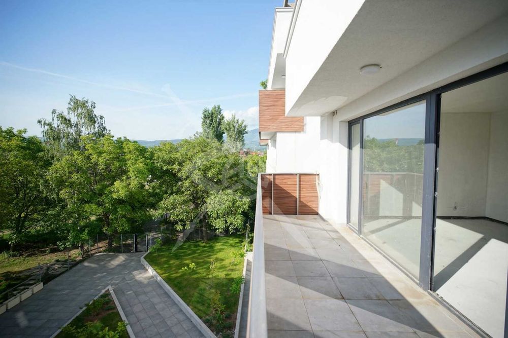 Четиристаен апартамент в кв. Горубляне № 92676