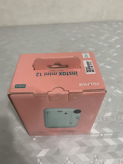 Новый Instax mini 12