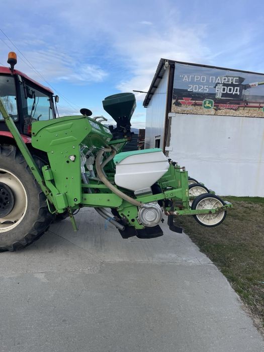 Сеялка за слънчоглед и царевица