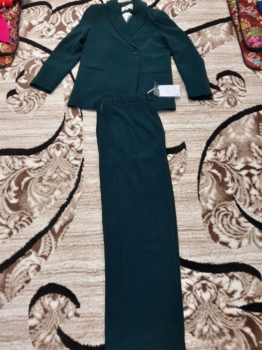 Костюм женский девьчи