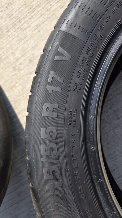 De vânzare 2 Anvelope Continental de vară, 215/55 R17V , Dot 50/17