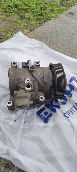 Компресор климатик Rav 4
