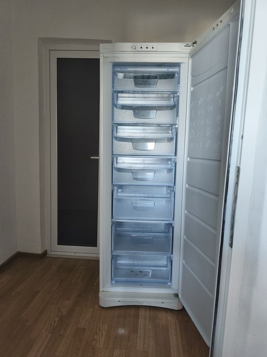 Congelator Indesit