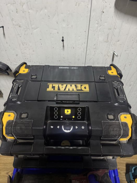 Radio makita / milwaukee / dewalt