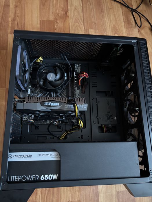 Vand PC Gaming + Monitor Dell SE2417HGX