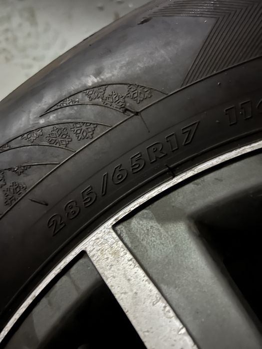 Диски с шинами от Lexus LX570