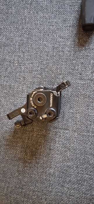 Продавам задна и предна спирачка шимано  лосче и машинка