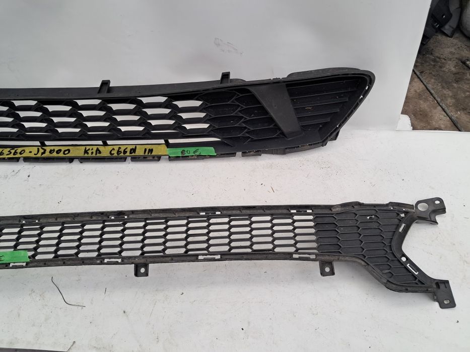 Грил решетка в броня Kia Ceed 2016/2022г