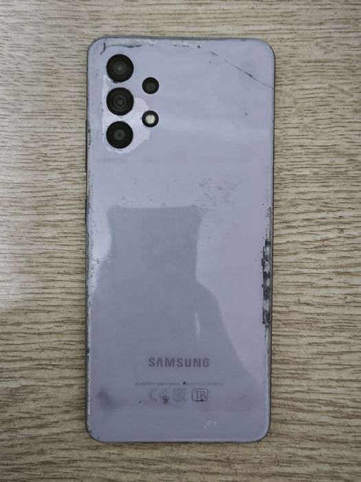 Продаю поко х3 про, samsung a32 НА ЗАПЧАСТИ