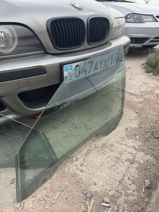 Стекло бакавой BMW 525