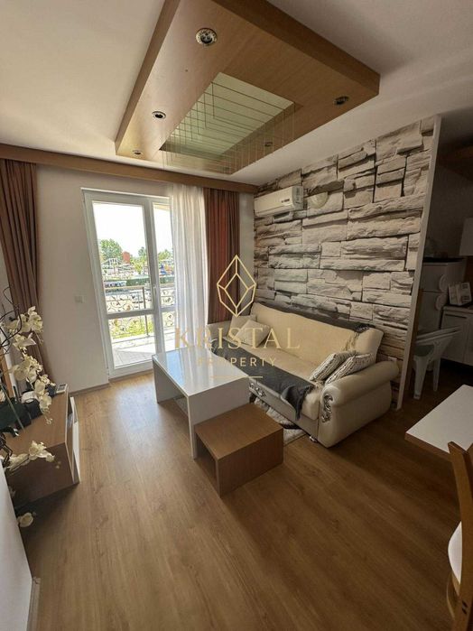 Продава се Двустаен апартамент в к.к. Слънчев бряг - 62 кв.м за 1371 €/кв.м - Снимка #1