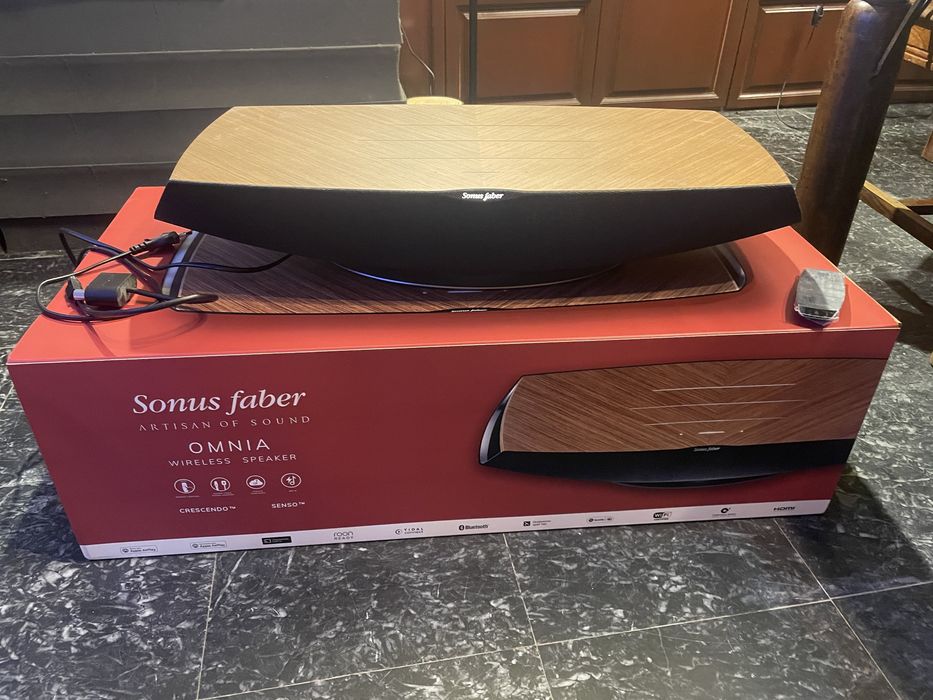 Sonus Faber omnia Хай-енд система от тип всичко-в-едно