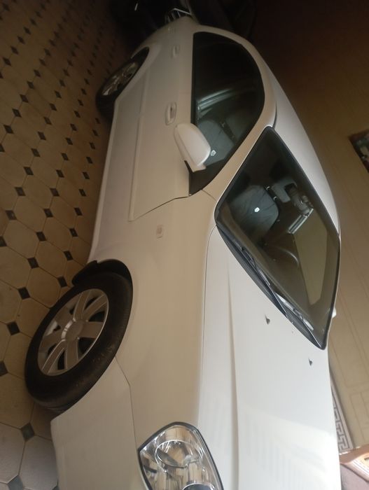 Lacetti 1.8 1 paz  mexanika metan 100