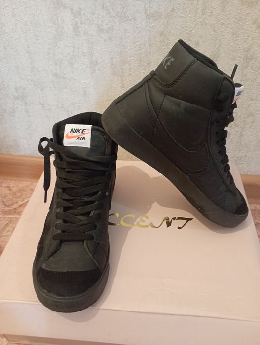 Продам обувь разную размер 37