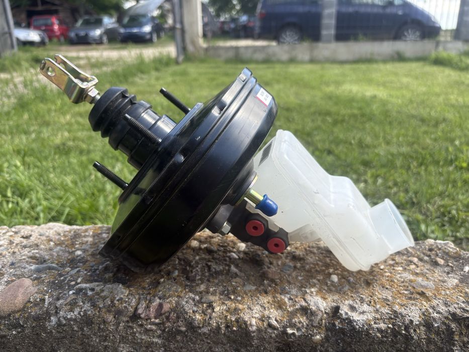 Серво за Toyota Yaris