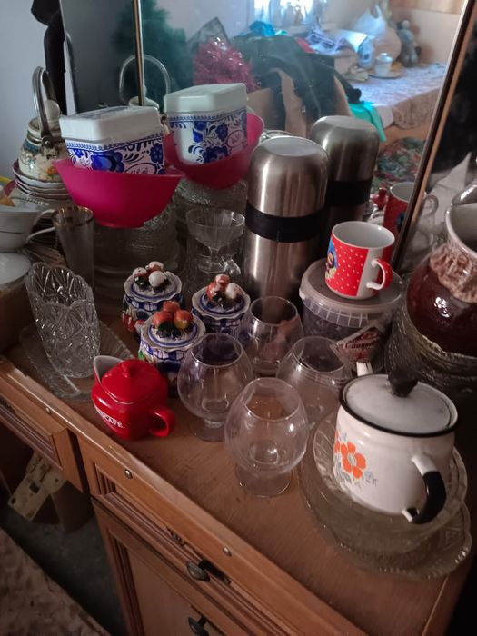 Продам селедочницы разные